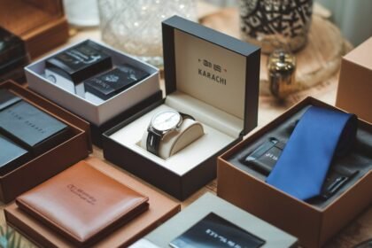 Gift Boxes for Men in Karachi | Vorson Giveaways